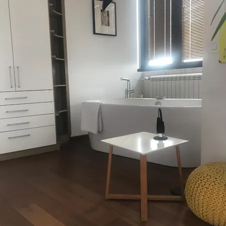 Апартаменты Exceptional Center River View