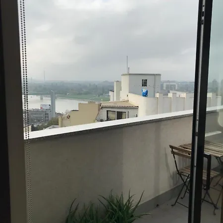 Апартаменты Exceptional Center River View *