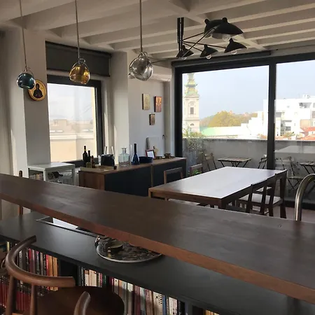 Exceptional Center River View Апартаменты