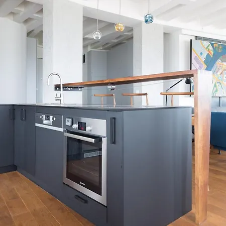 Апартаменты Exceptional Center River View